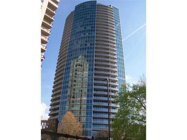 Primary Photo - 3338 Peachtree Rd NE