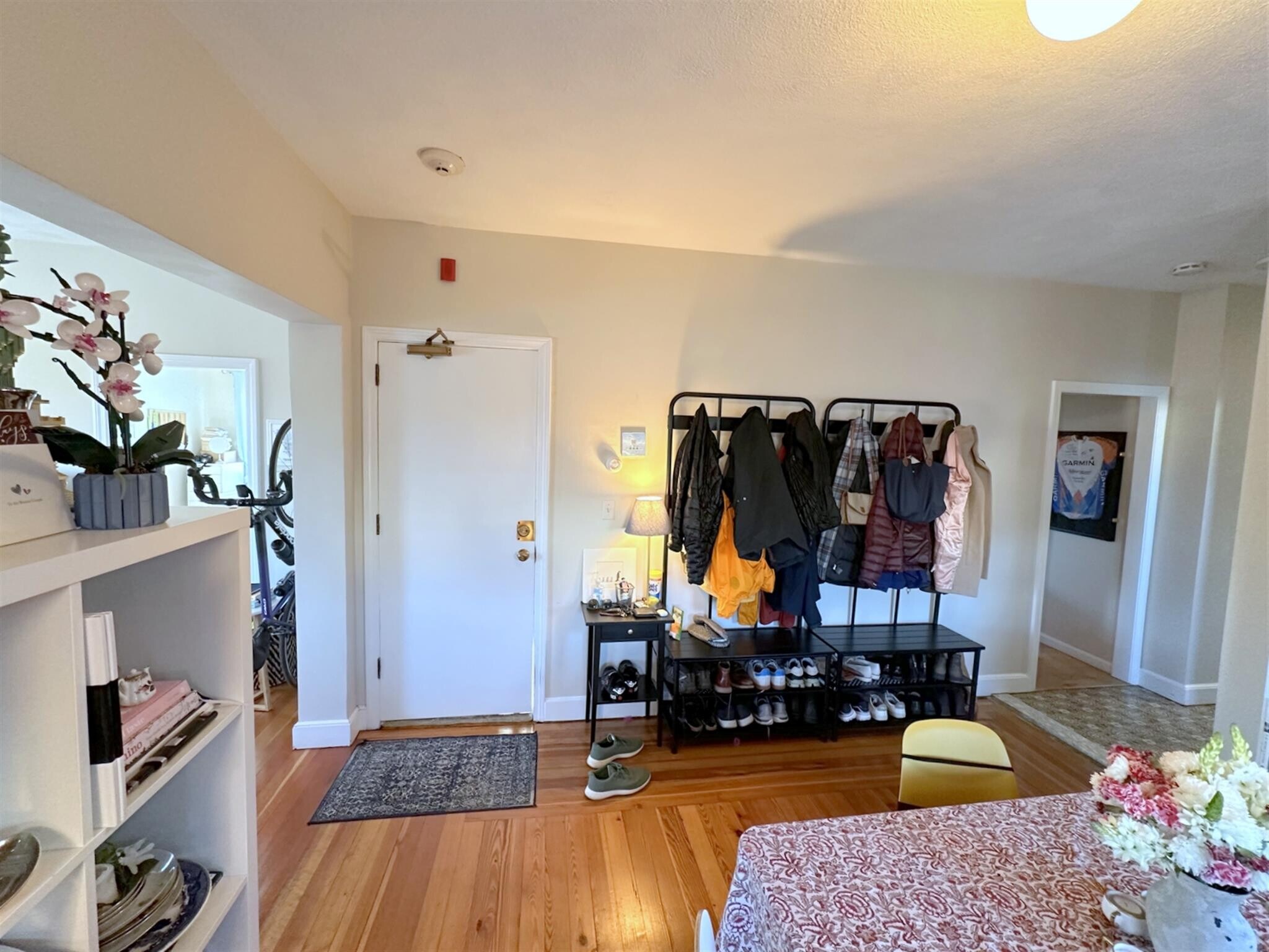 Building Photo - 714 Broadway