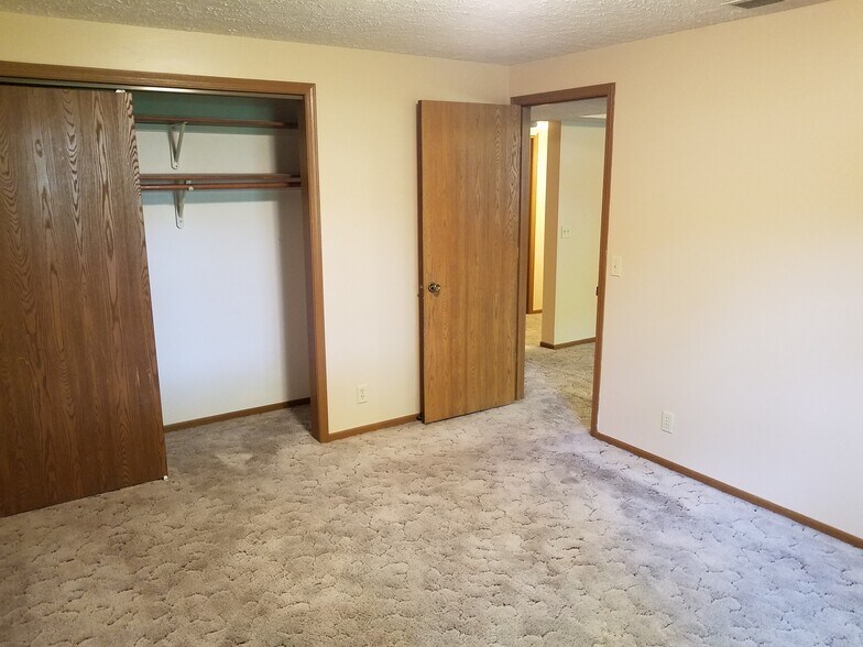 Bedroom #3 - 5501 S 32nd Cir