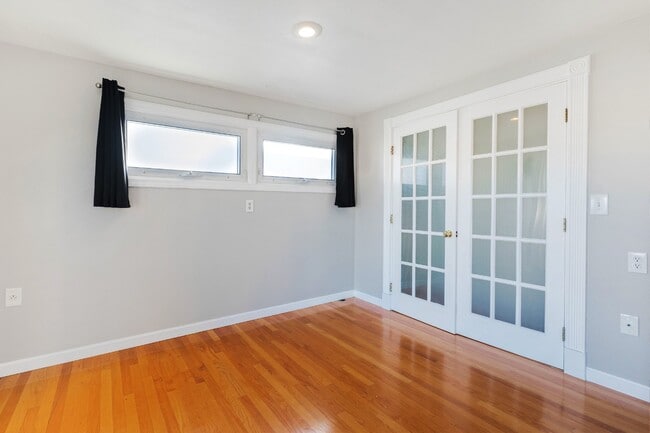 Building Photo - 473 Ocean Blvd