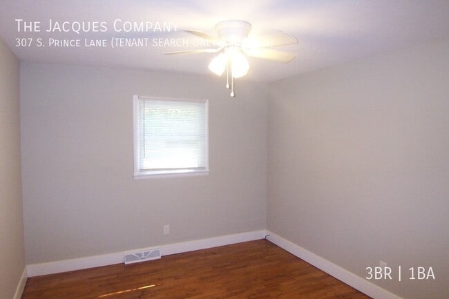 Building Photo - 307 S Prince Ln
