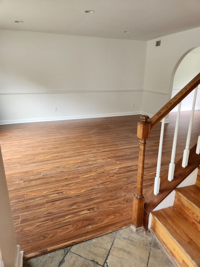Building Photo - Newly Remodeled City of South Fulton Singl...