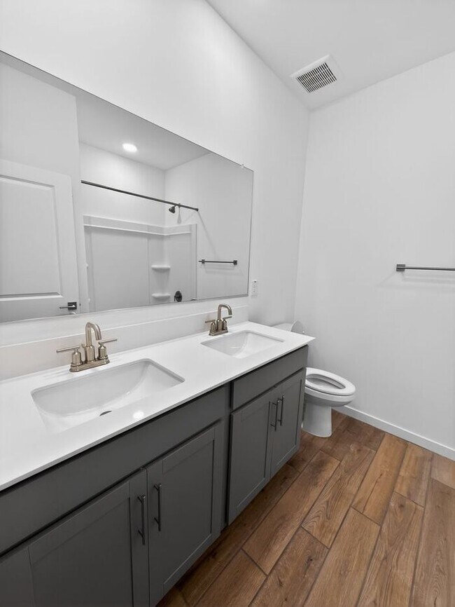 Building Photo - Stunning New 3Beds/2.5Bath Townhome in Phoenix, AZ!
