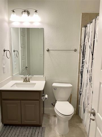 Building Photo - 3005 Crestwater Ridge