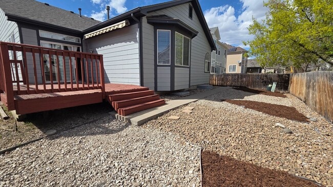 Building Photo - 3 Bedroom 2 Bath Home With Large Unfinished Basement