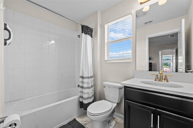 Building Photo - 14807 Winter Stay Dr