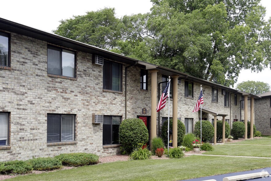 Linden Pointe Apartment Homes 842848 Linden Dr Green Bay WI 54311