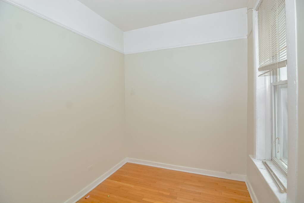 Building Photo - 1739 W Huron St