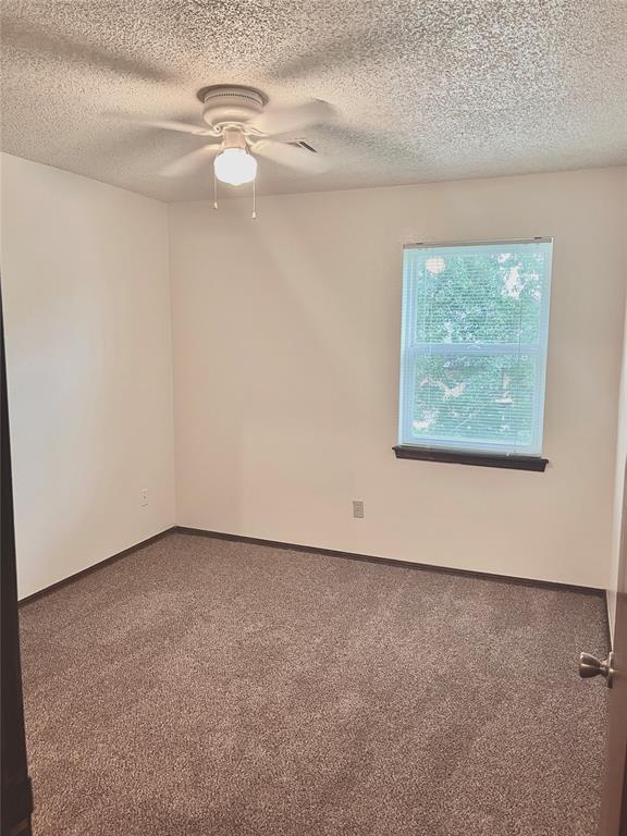 Building Photo - 312 Falcon Ct