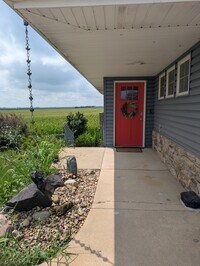 Building Photo - 1805 Hillshire Dr