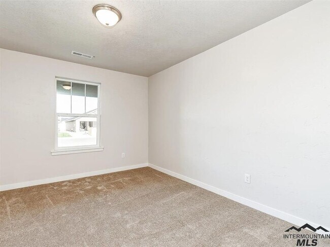 Building Photo - 3 Bedroom House For Rent with High End Finishes-Available Aug 5th!