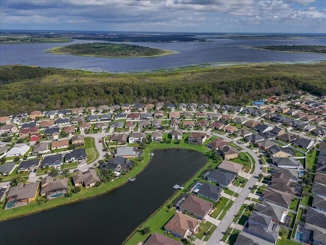 Building Photo - 1527 Angler Avenue