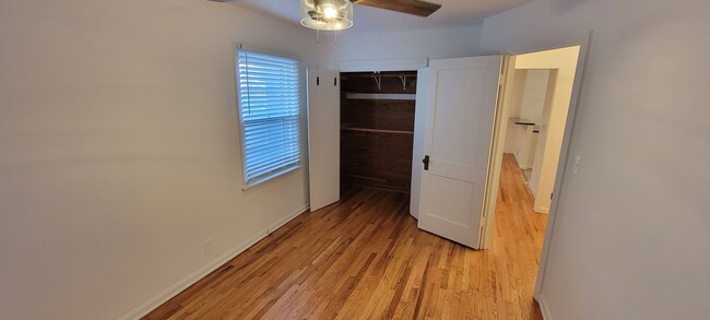 Building Photo - Tiehen Realty - Booth