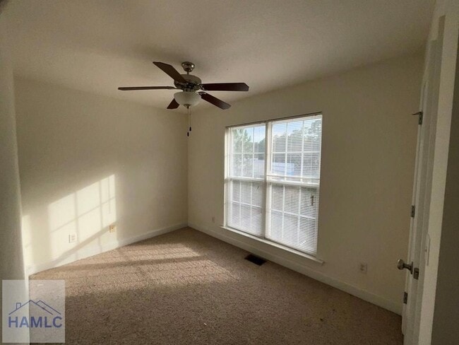 Building Photo - 114 Caswell Ct