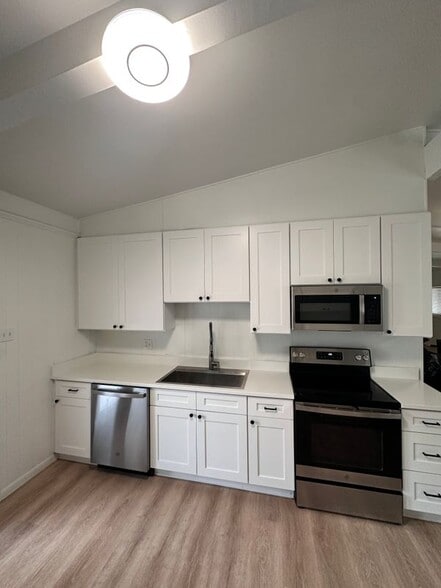 Building Photo - 2341 Puter Creek Rd