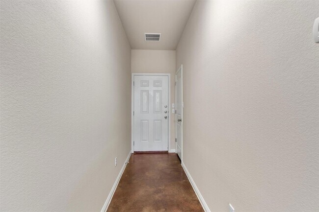 Building Photo - 4606 Graceful Ln