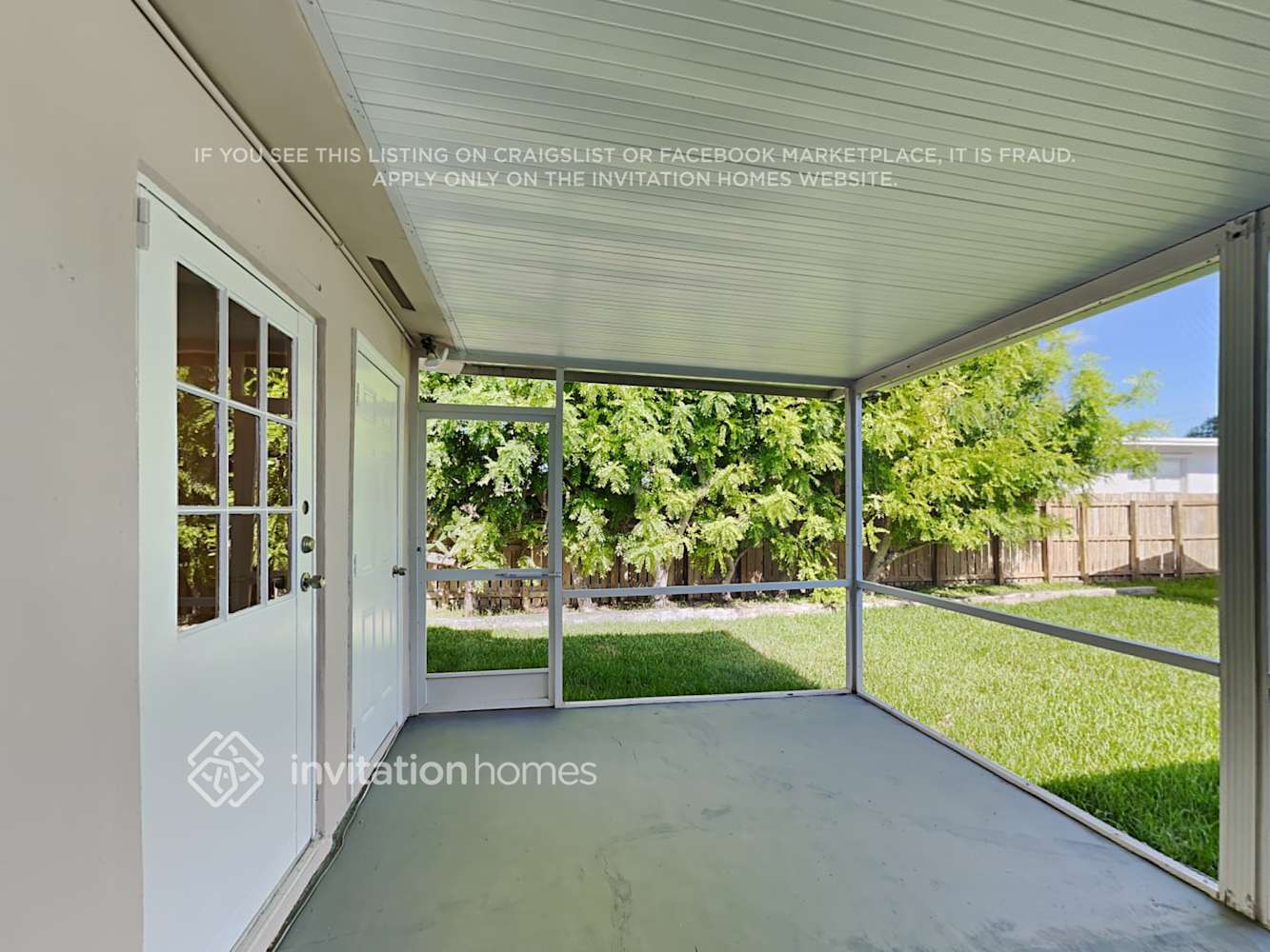 Building Photo - 6435 SW 32nd St