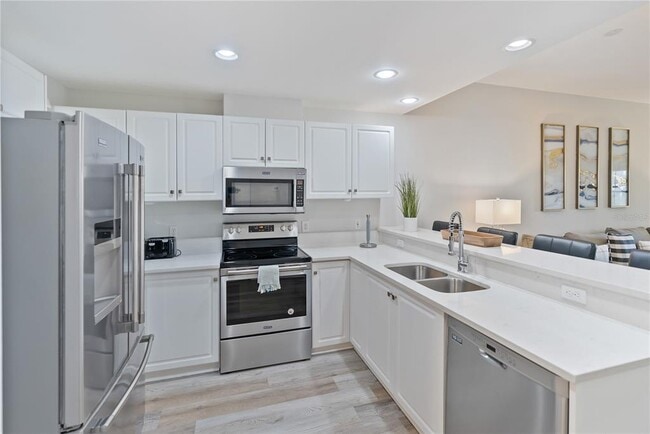 Building Photo - 3702 54th Dr W