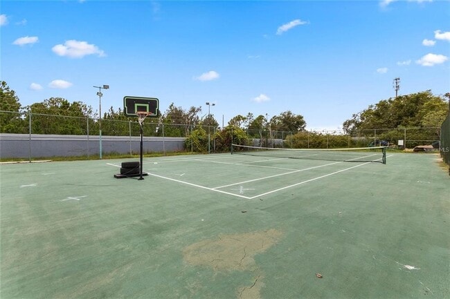 Building Photo - 609 Caribbean Dr