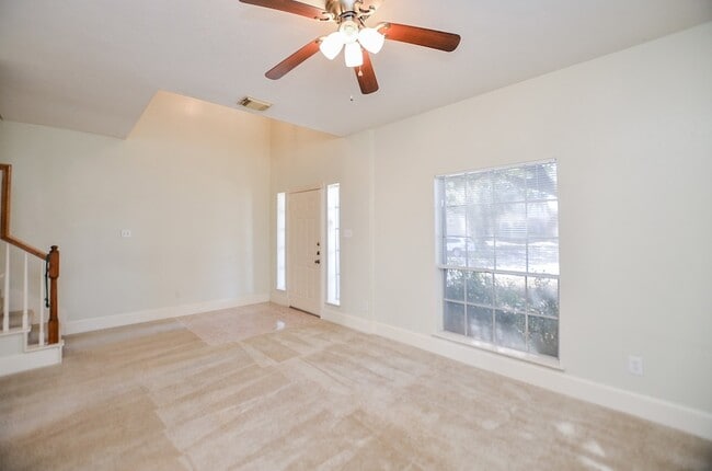 Building Photo - 21210 Woodland Green Dr