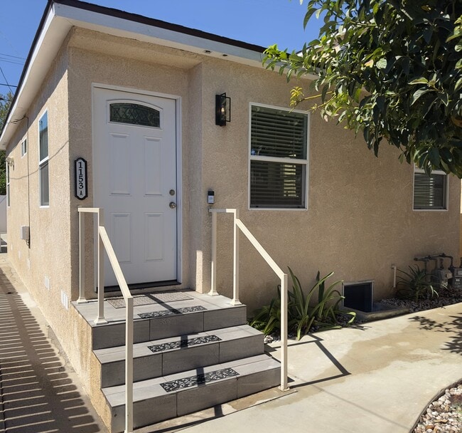 Building Photo - 1153 Alameda Ave