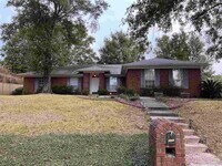 Building Photo - 3002 Constantine Dr