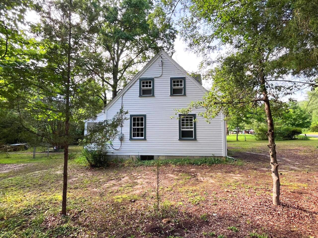 Building Photo - 5800 Fenwick Rd