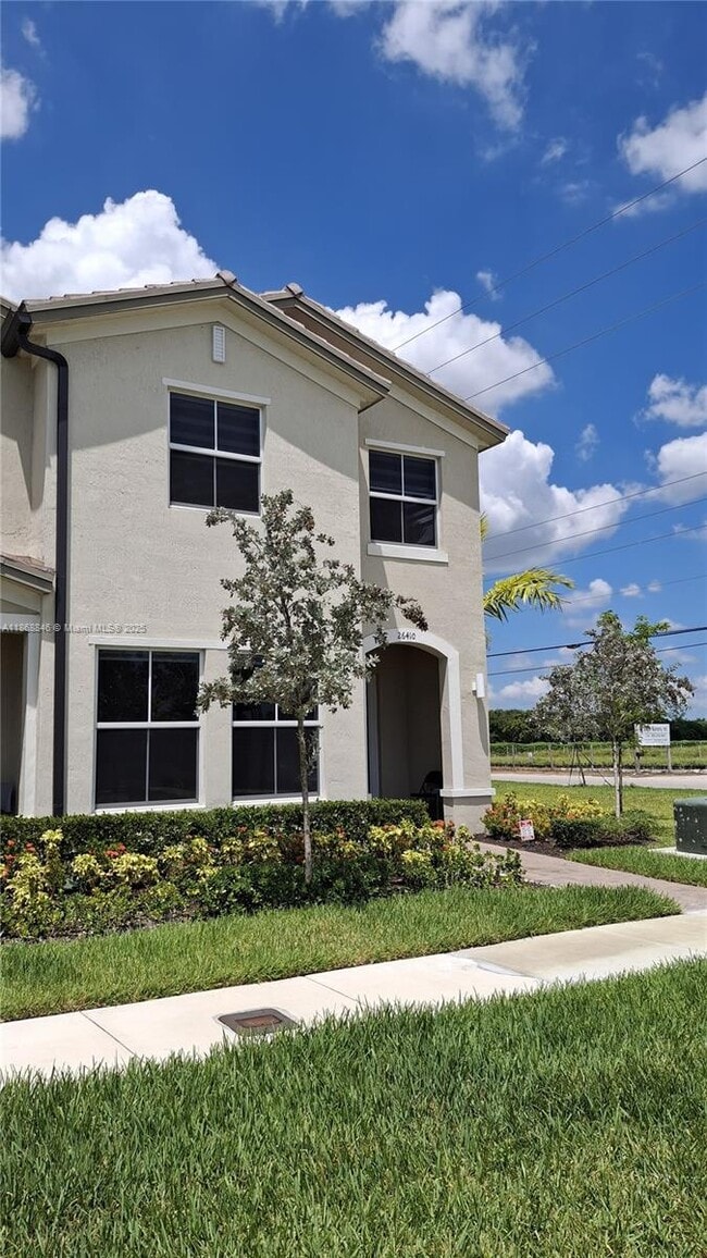 Building Photo - 26410 SW 148th Ct