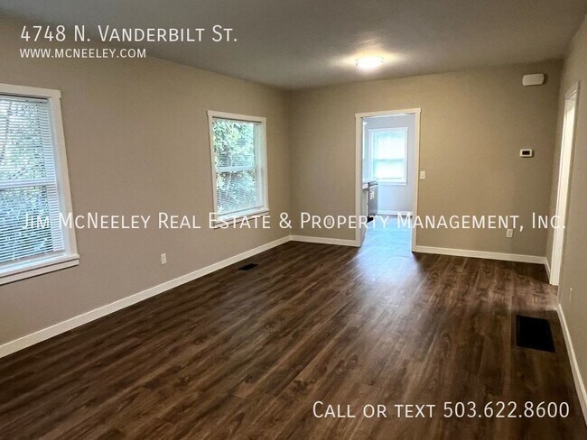 Building Photo - 4748 N Vanderbilt St