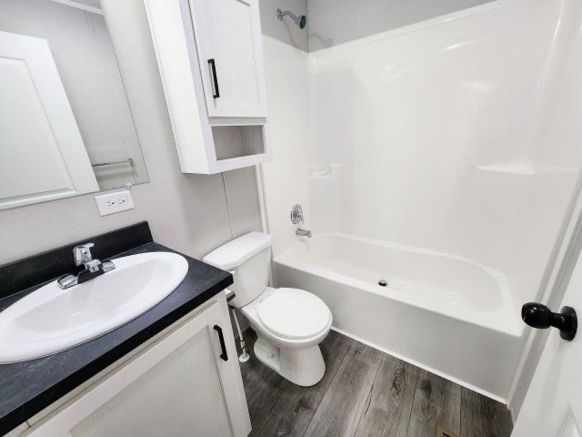 Building Photo - 520 Milan Ave