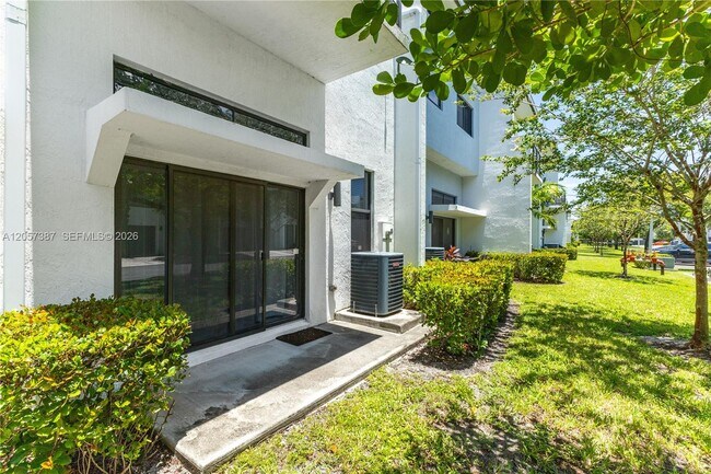 Building Photo - 4444 NW 9th St.