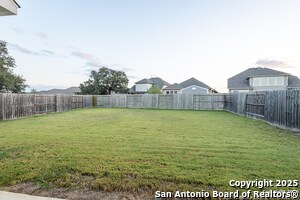 Building Photo - 1516 SPECHTS