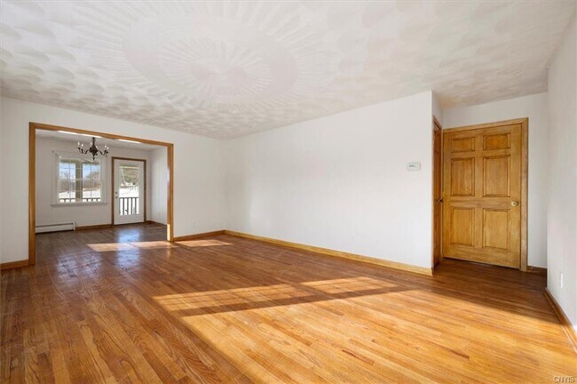 Building Photo - 3806 Harding Rd