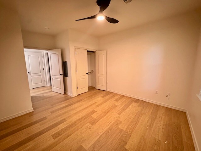 Building Photo - 1137 N Leverett Ave