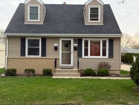 Building Photo - 3652 S 78th St