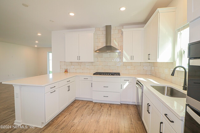 Building Photo - 483 Stargaze Ln