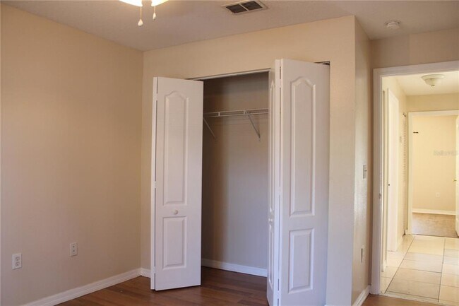 Building Photo - 8713 N Tangerine Pl