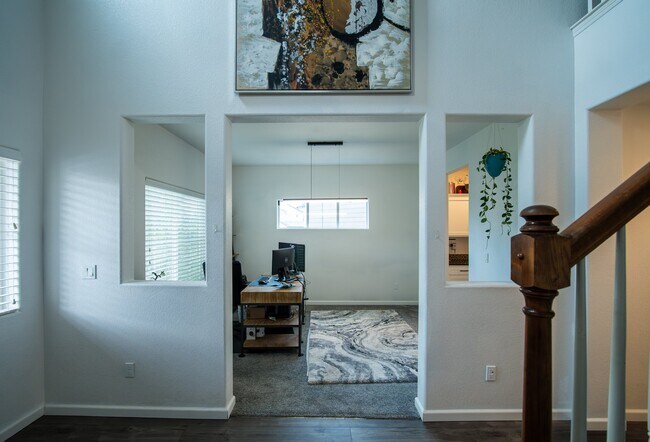 Building Photo - 2114 Reed Grass Way