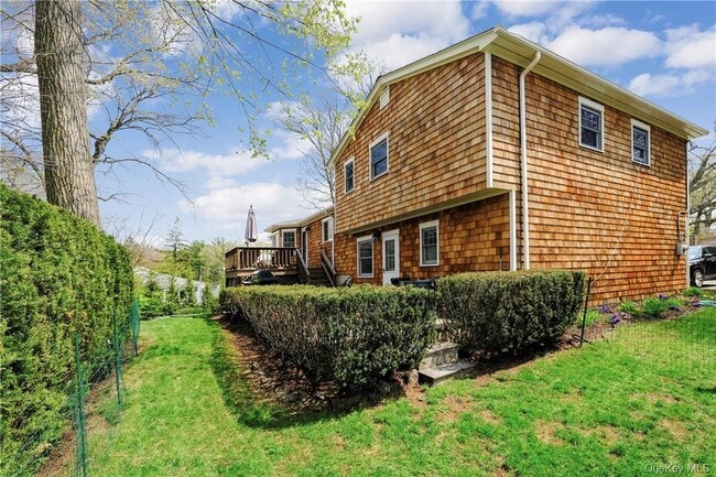 Building Photo - 38 Shadow Ln