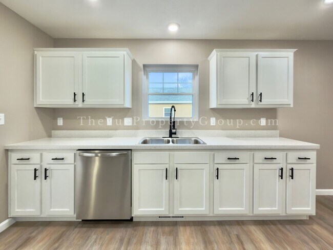 Building Photo - BRAND NEW 3-Bed, 2-Bath Home!