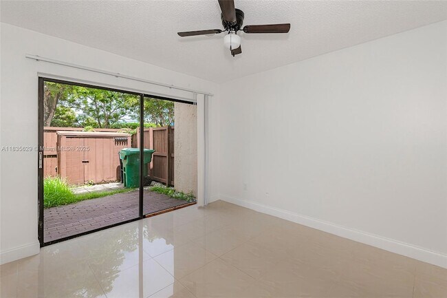 Building Photo - 6455 SW 116th Pl