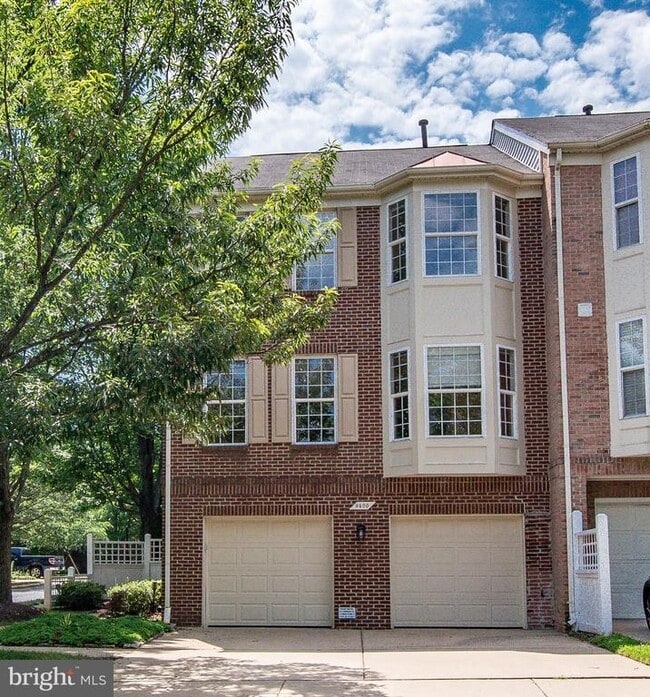 Primary Photo - 9400 Van Arsdale Dr