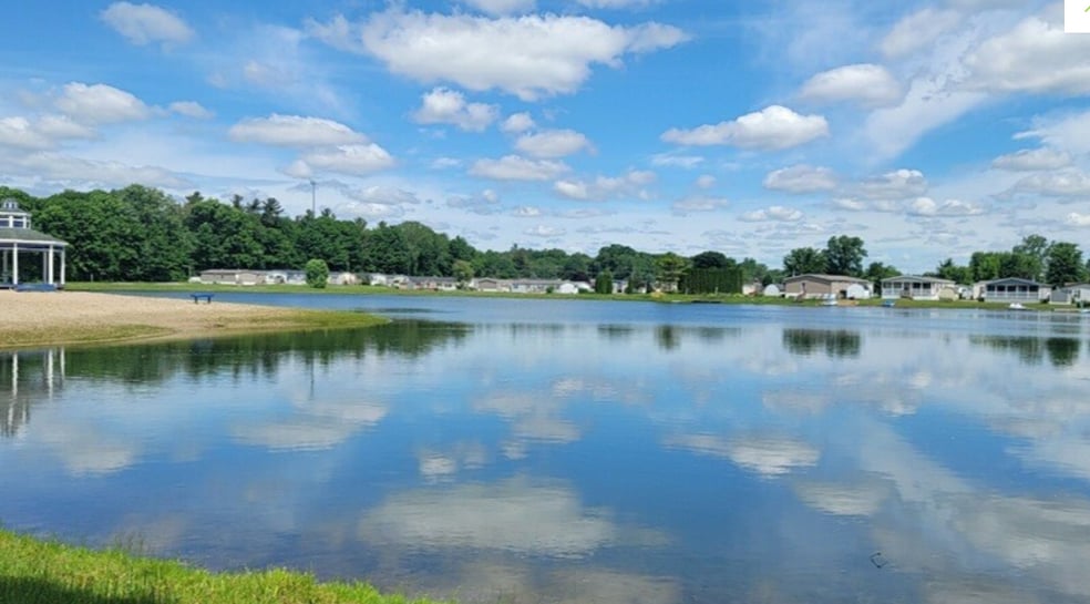 Building Photo - 505 Elmwood Ln