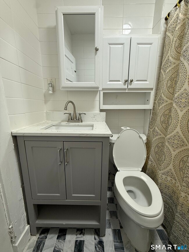 Building Photo - 36 Carver St