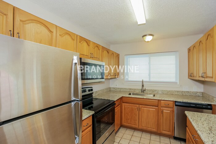 Building Photo - 120 Callender Dr