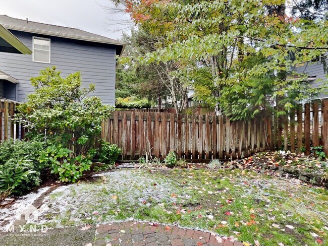 Building Photo - 24944 SE 43rd St