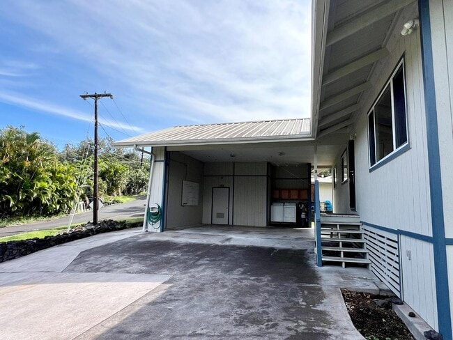 Building Photo - 73-1062 Loloa Dr