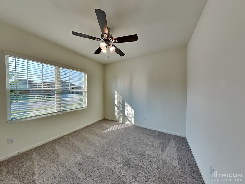 Building Photo - 2505 Sanders Crk Rd