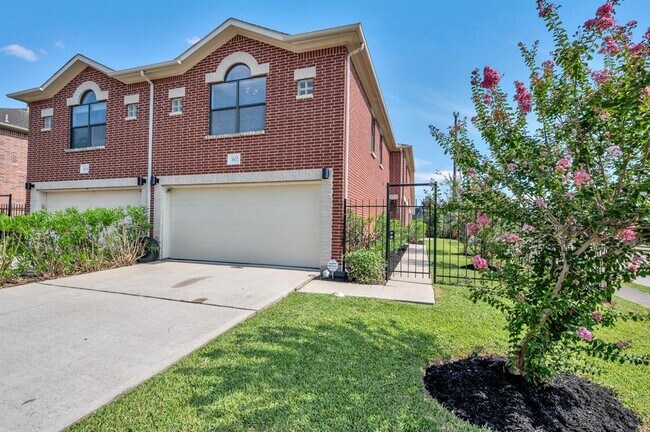 Building Photo - 3602 Link Valley Dr.