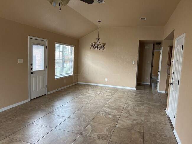 Building Photo - 4705 Autumn Valley Dr